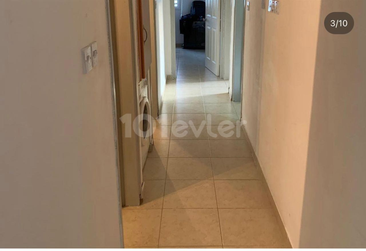 3+1 flat with shared pool for sale in Kyrenia center