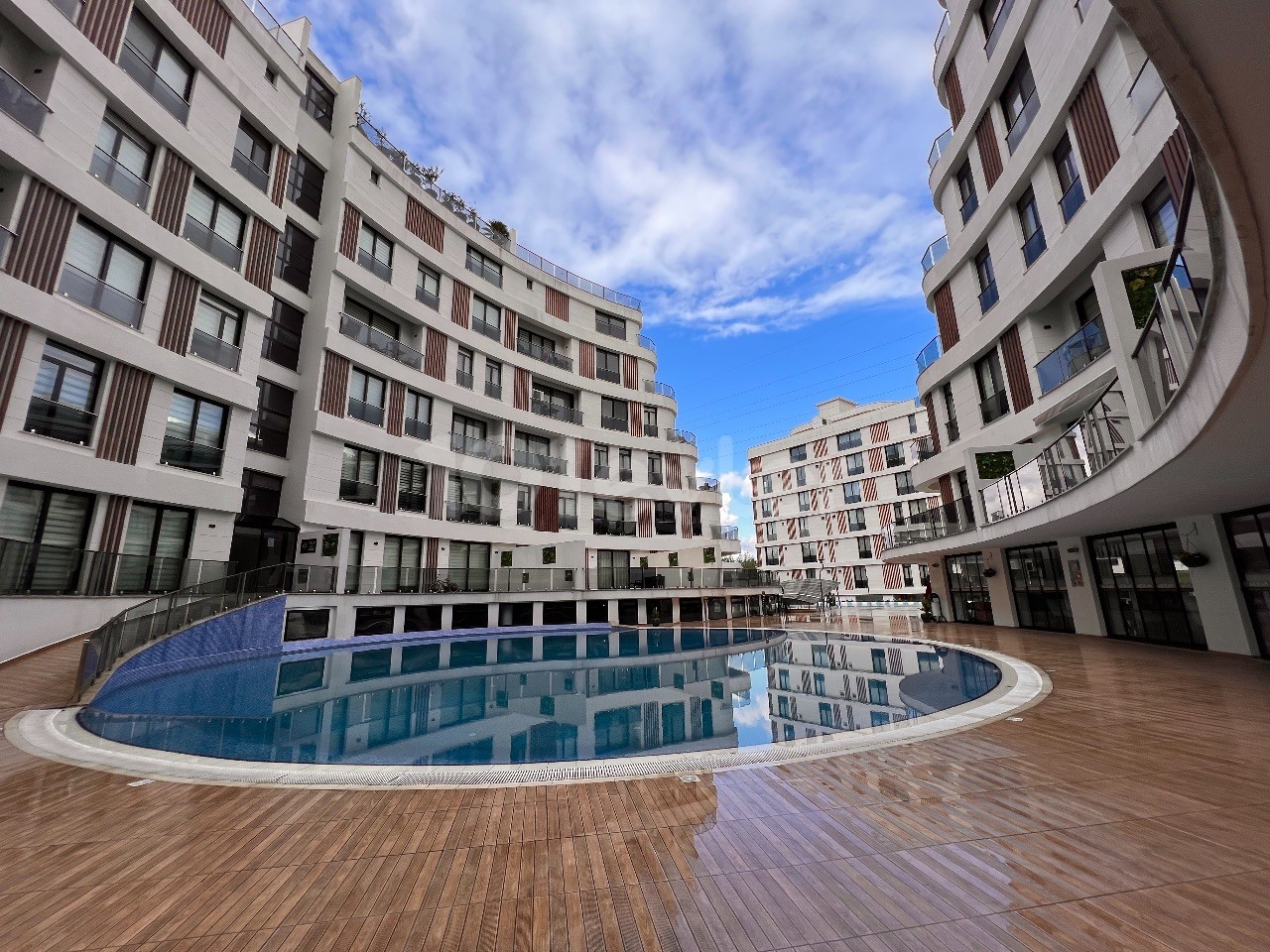 2 Bedroom Flat for Rent in Girne Center 