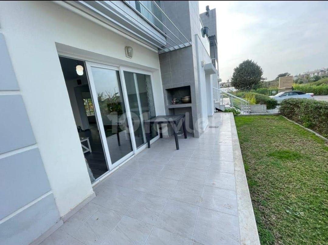 2+1 آپارتمان برای فروش در Girne Karaoğlanoğlu