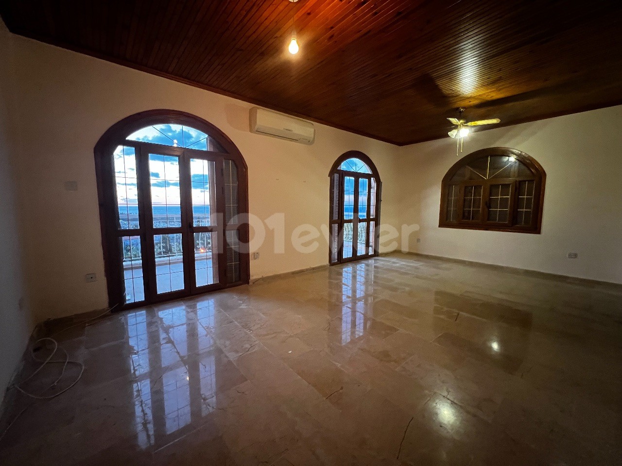 Villa To Rent in Edremit, Kyrenia