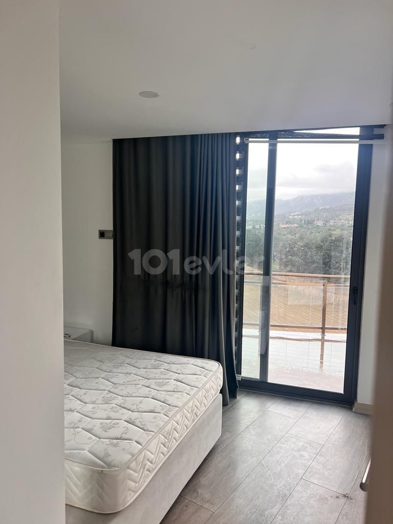 Girne Merkez Kiralık 3+1 Dubleks 