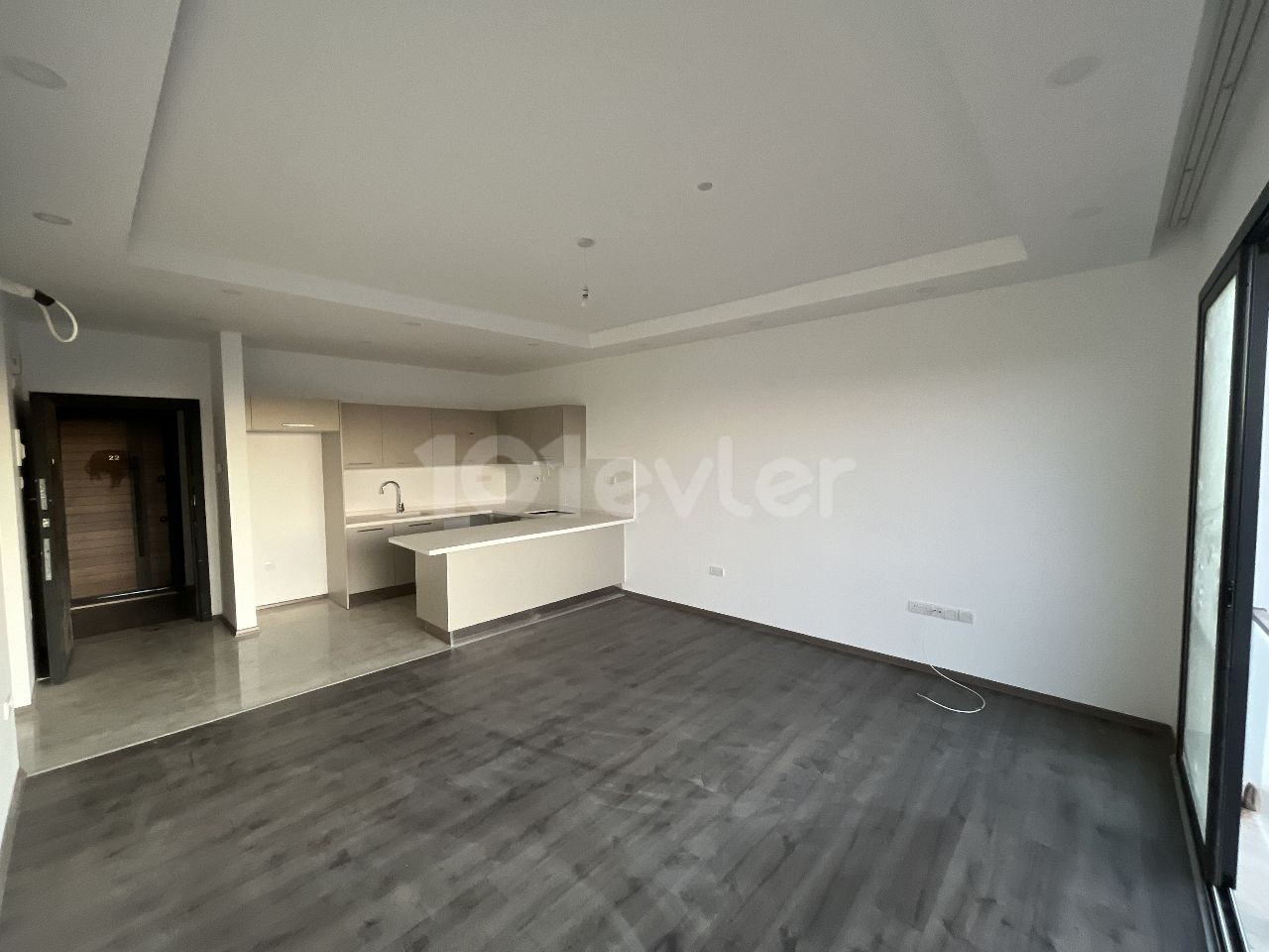 Güzelyurt Kalkanlı 2+1 flat for rent is in the hands of the site official