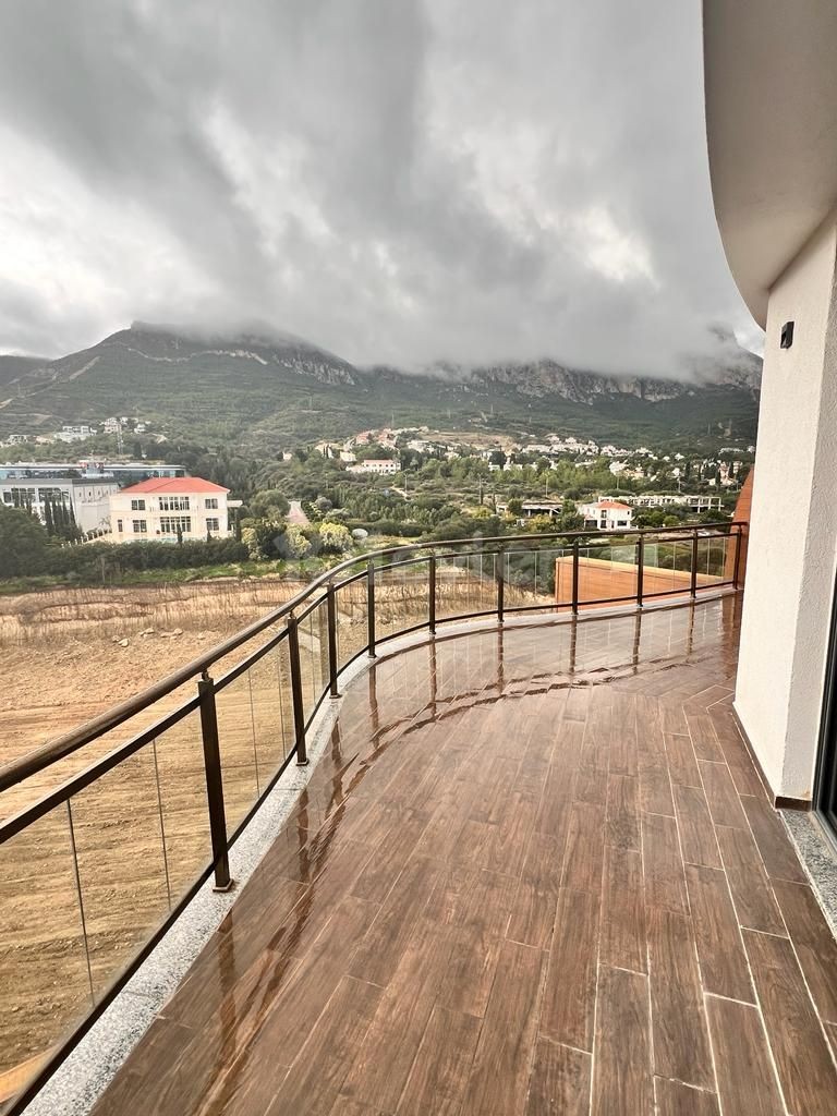 3+1 DUPLEX FOR RENT KYRENIA CENTER