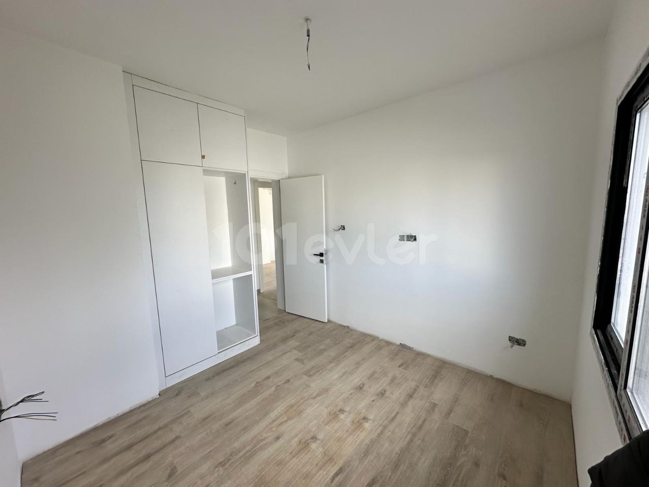 2+1 and 3+1 flats for sale in Kyrenia