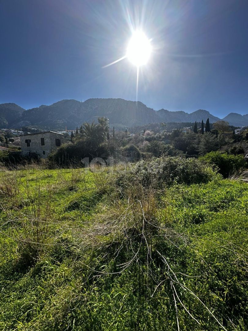 Residential zoned land for sale in Kyrenia/Lapta