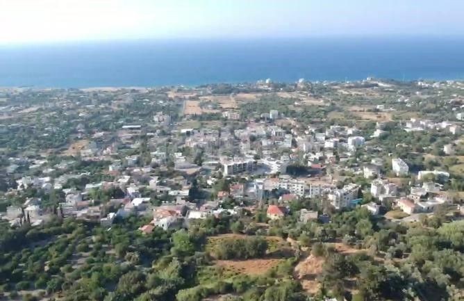 Residential zoned land for sale in Kyrenia/Lapta