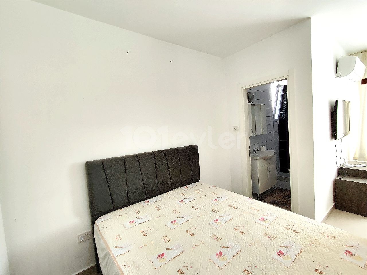 Short and Long term Studio for Rent in Alsancak 