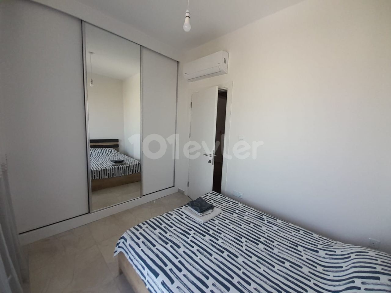 FOR RENT 2+1 KYRENIA CENTER