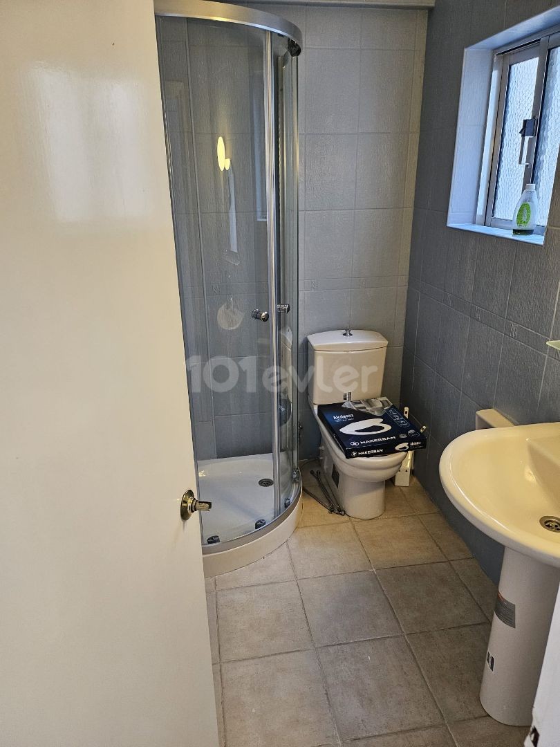 Flat To Rent in Girne Merkez, Kyrenia