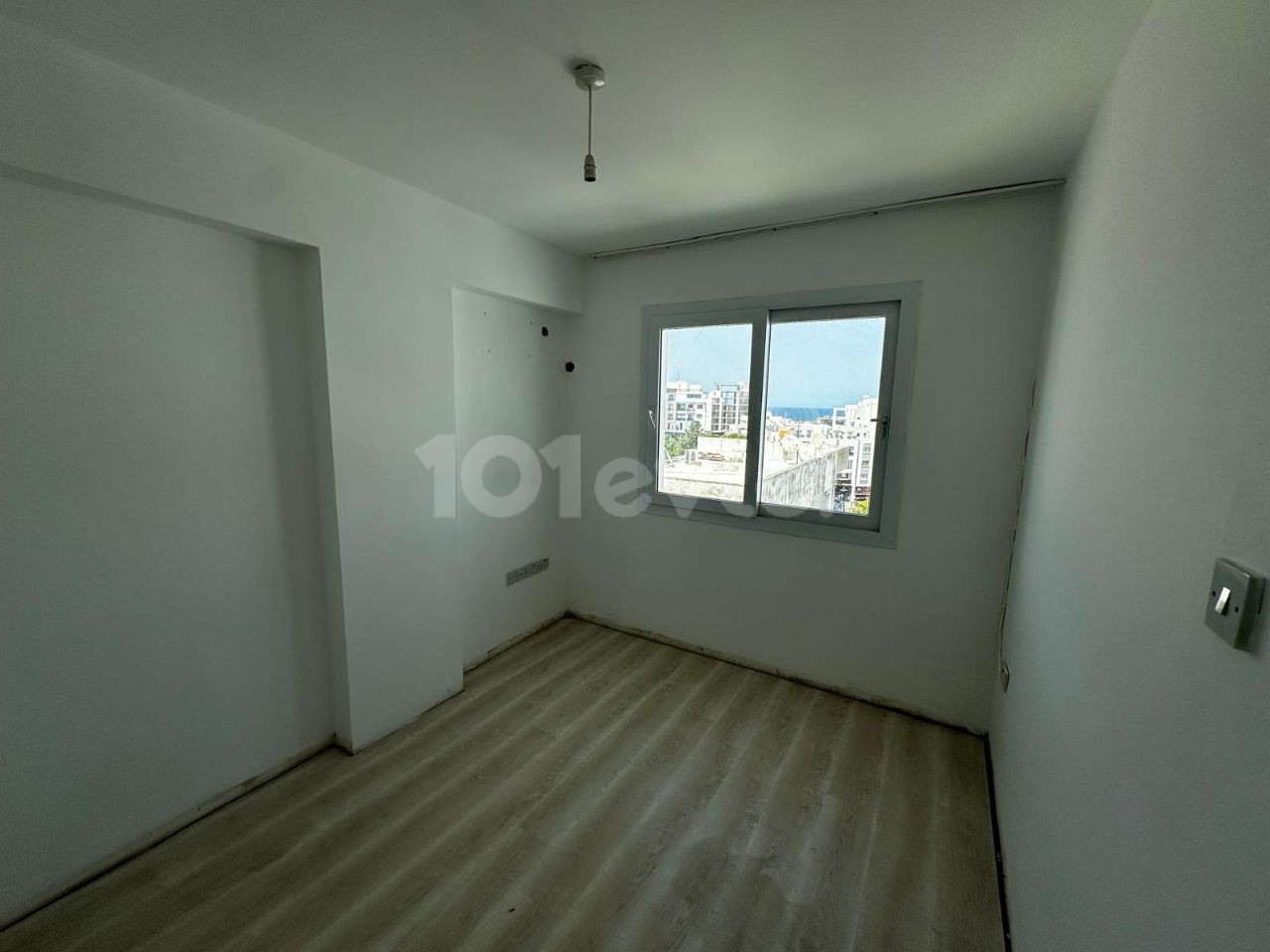 2+1 flat for sale in Kyrenia Center