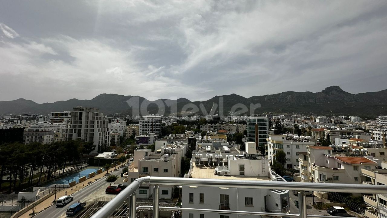 3+1 duplex flat for rent in Kyrenia center