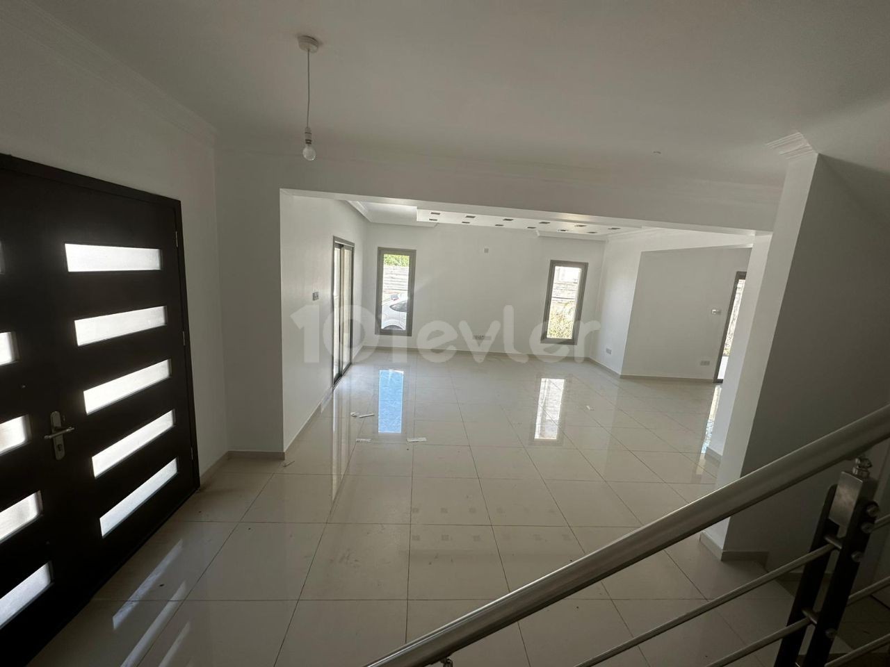 3+1 villa for sale at affordable price in Hamitköy