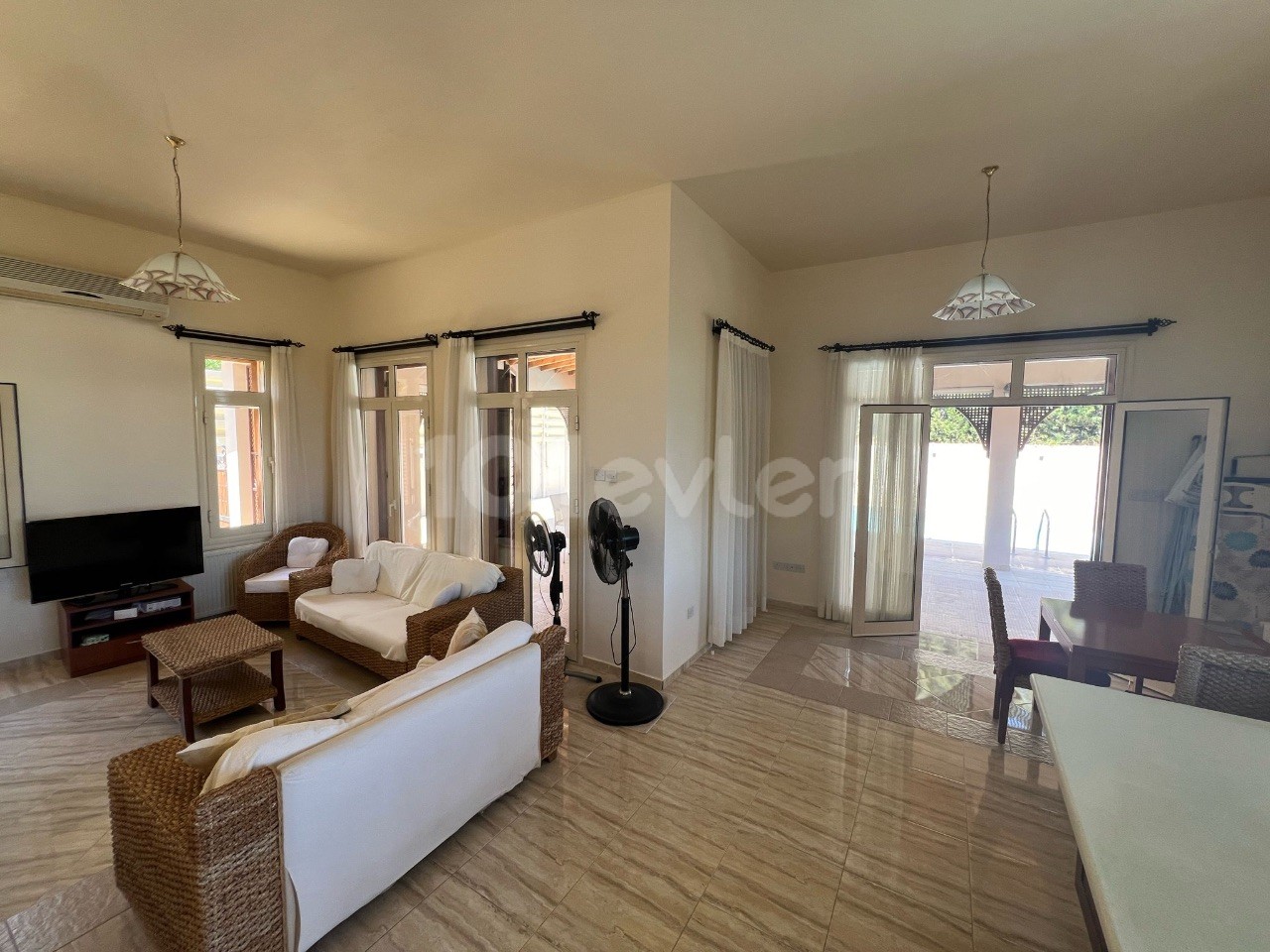 Charming 3 Bedroom villa For Sale in Catalkoy/Bellapais 