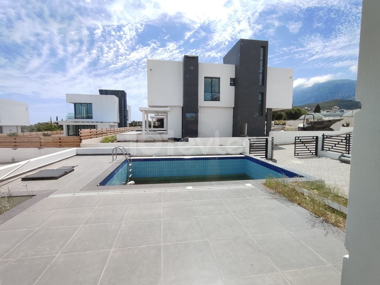 3+1 VILLA WITH PRIVATE POOL AT GIRNE ALSANCAK AT OPPORTUNITY PRICE