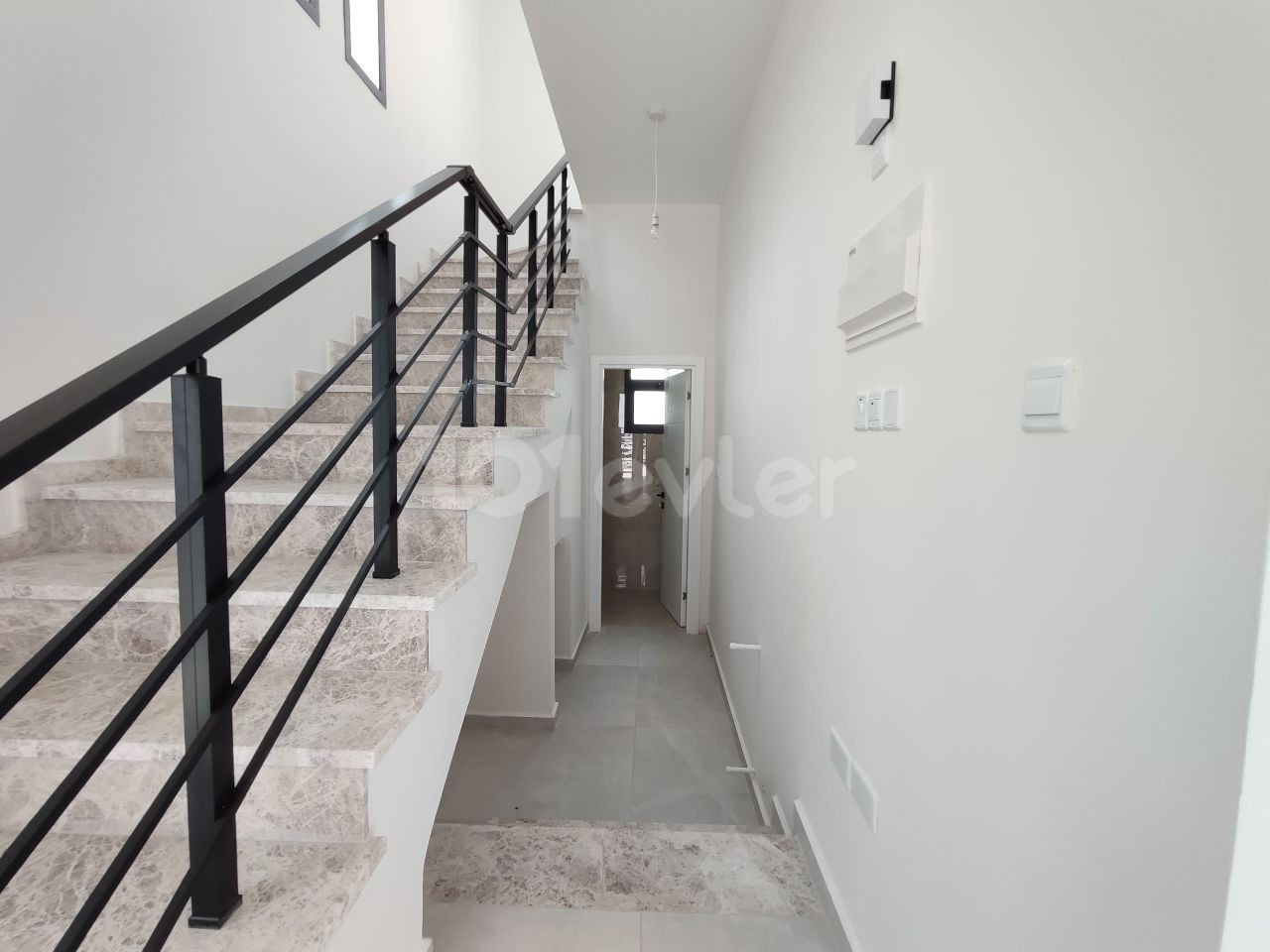 3+1 VILLA WITH PRIVATE POOL AT GIRNE ALSANCAK AT OPPORTUNITY PRICE