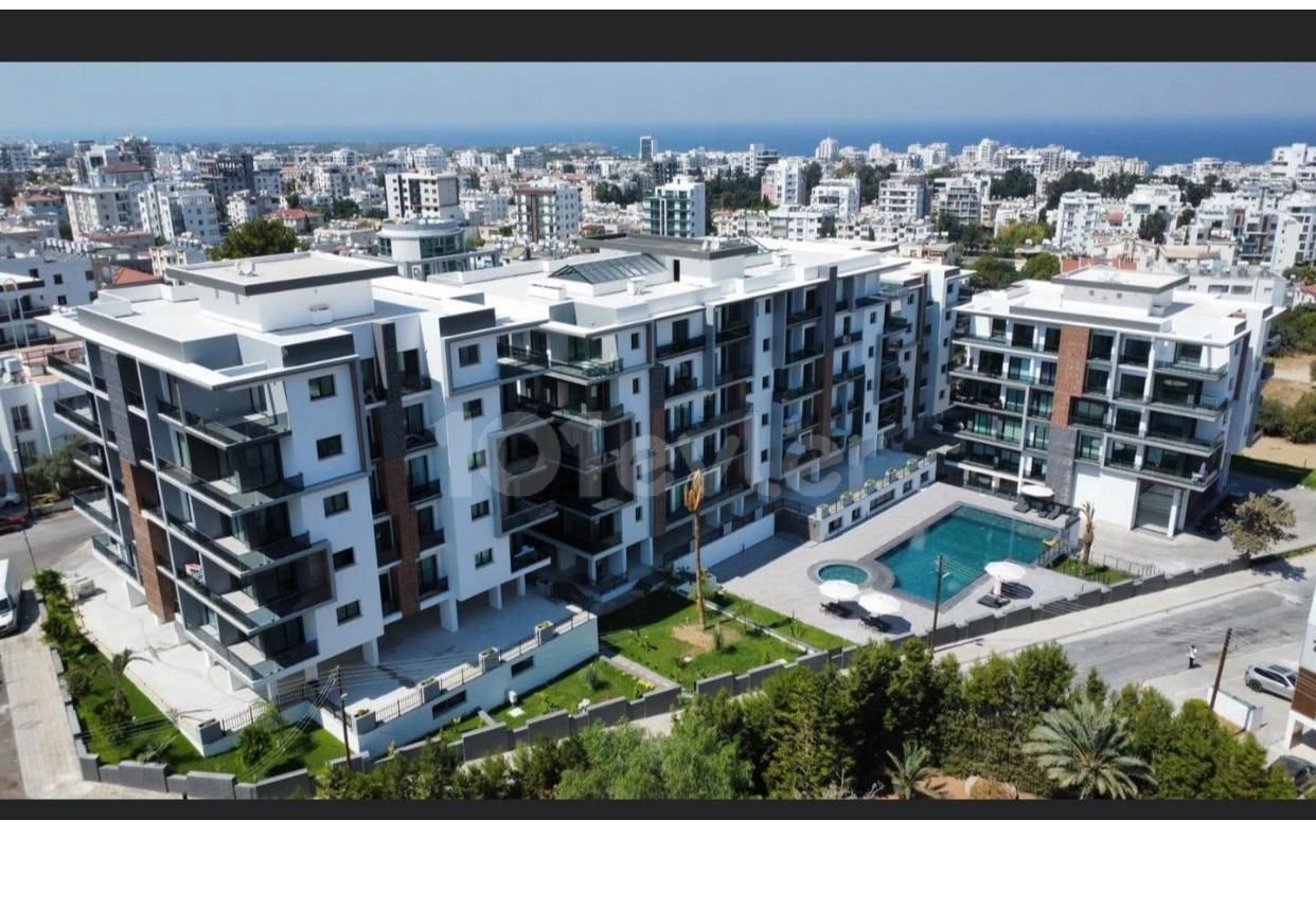  GİRNE MERKEZDE-ASLANLIVİLLA ARKASI- 2+1- PENTHOUSE SATILIK