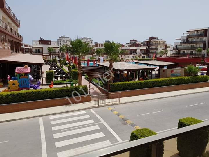 İSKELE - LONGBEACH' DE SATILIK 1+1 DAİRE