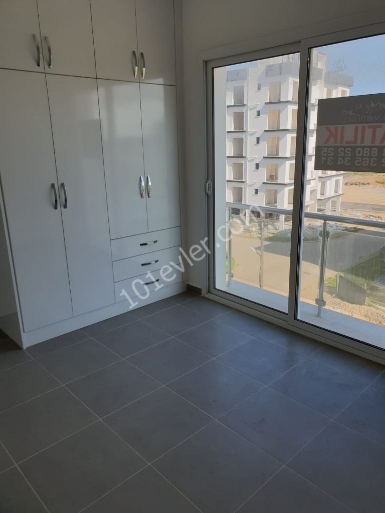 GAZİMAĞUSA - ÇANAKKALE' DE SATILIK 2+1 4. KAT DAİRE