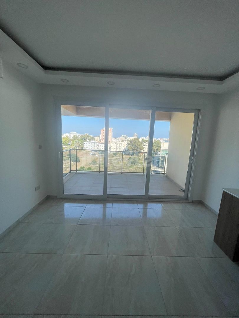 GAZİMAĞUSA SAKARYA' DA SATILIK 2+1 DAİRE