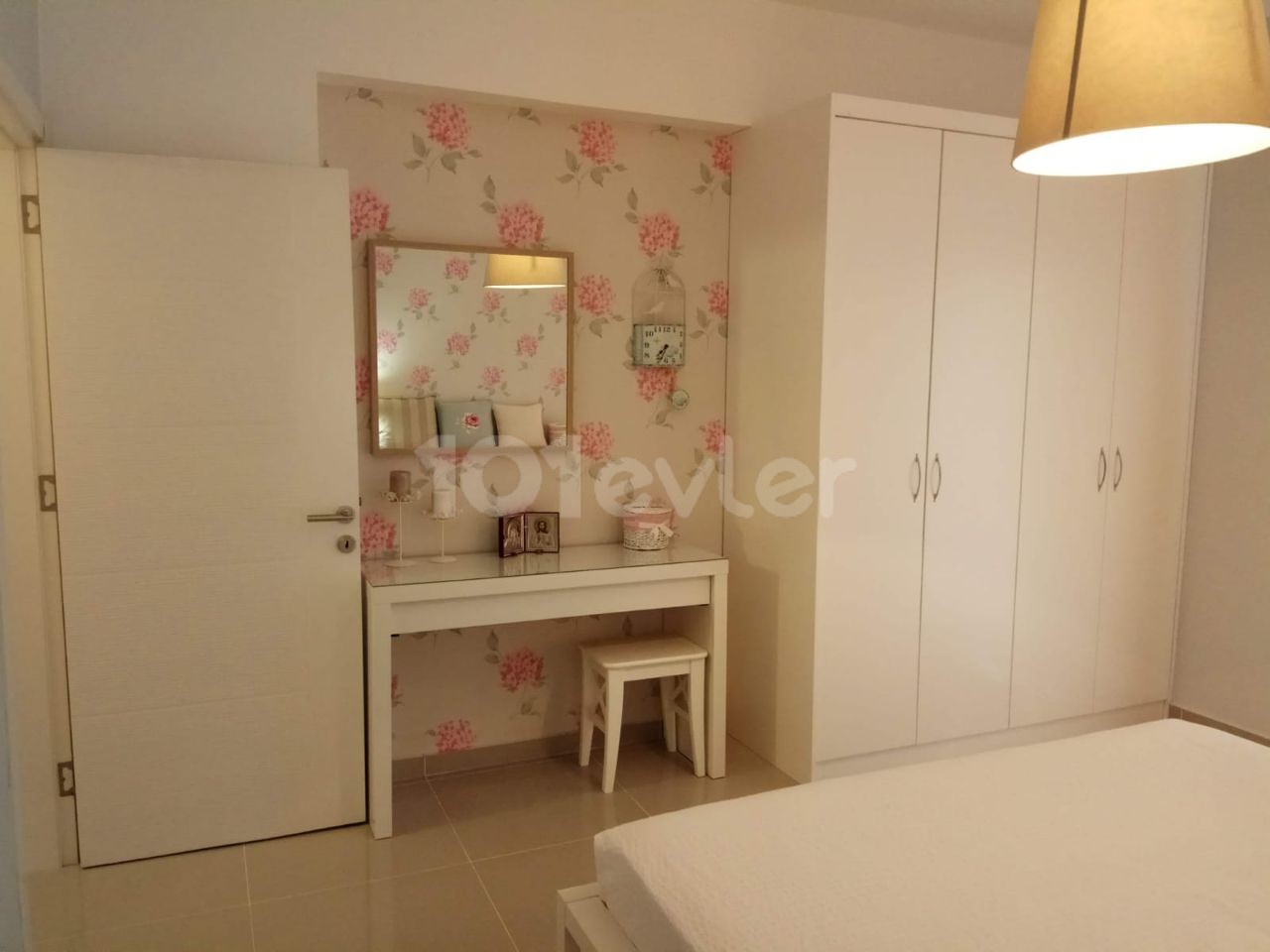 İSKELE LONGBEACH' DE SATILIK 2+1 DAİRE