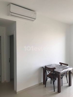 1+1 WOHNUNG ZUR MIETE IM CADDEM-KOMPLEX IN FAMAGUSTA