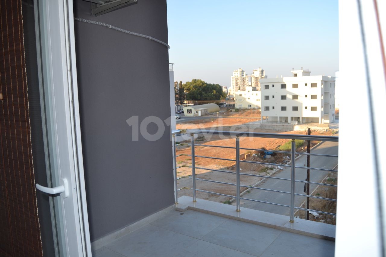 2+1 WOHNUNG ZUR MIETE IN FAMAGUSTA, FAMAGUSTA