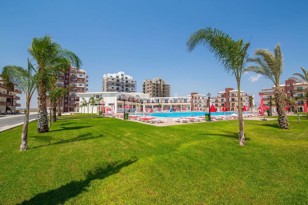 Вилла Твин Продается in Long Beach, Искеле