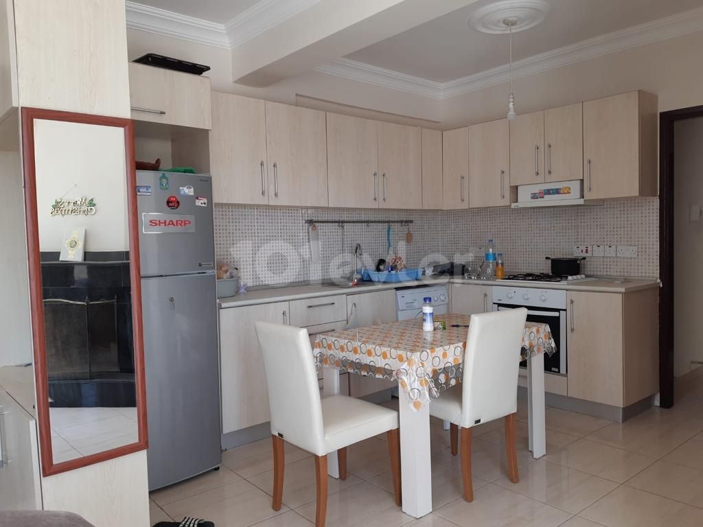 GAZİMAĞUSA SAKARYA MAHALLESİNDE SATILIK 3+1 PENTHOUSE DAİRE