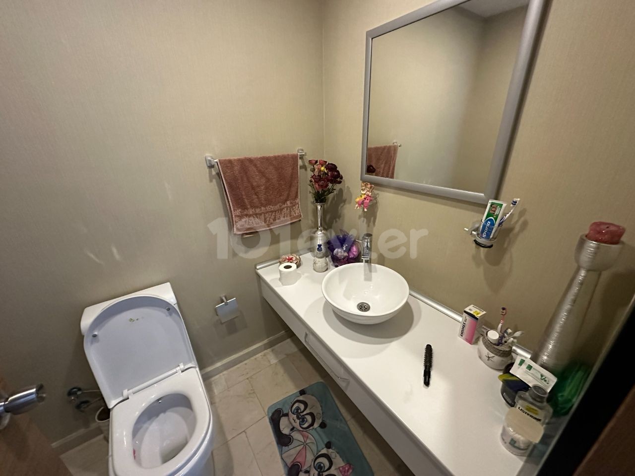 En Suite 3+1 Voll möbliertes Penthouse mit Meerblick in Kyrenia Zentrum