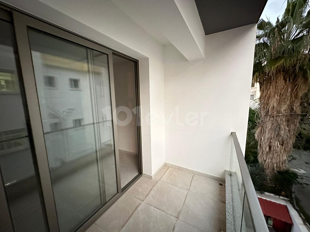 New Furnished 1+1 Apartment for Rent Near Nusmar Market in Kyrenia Center