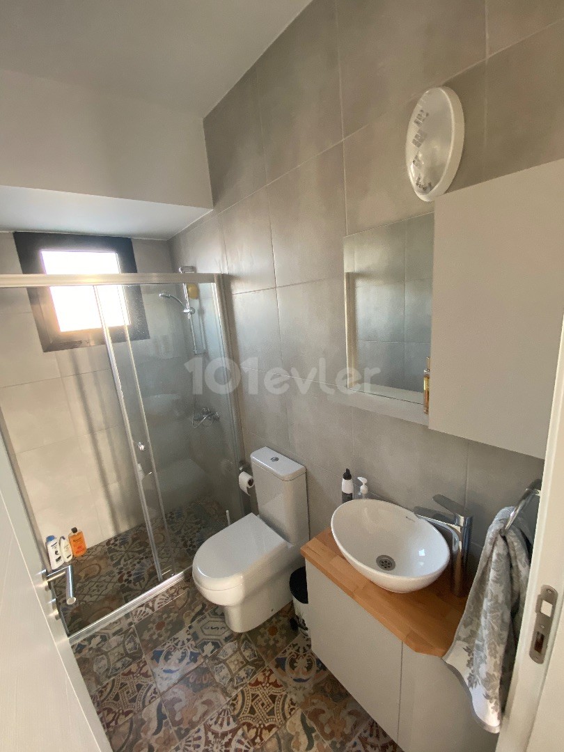 Sahibinden satılık şehir merkezinde doğa manzaralı 2+1 penthouse