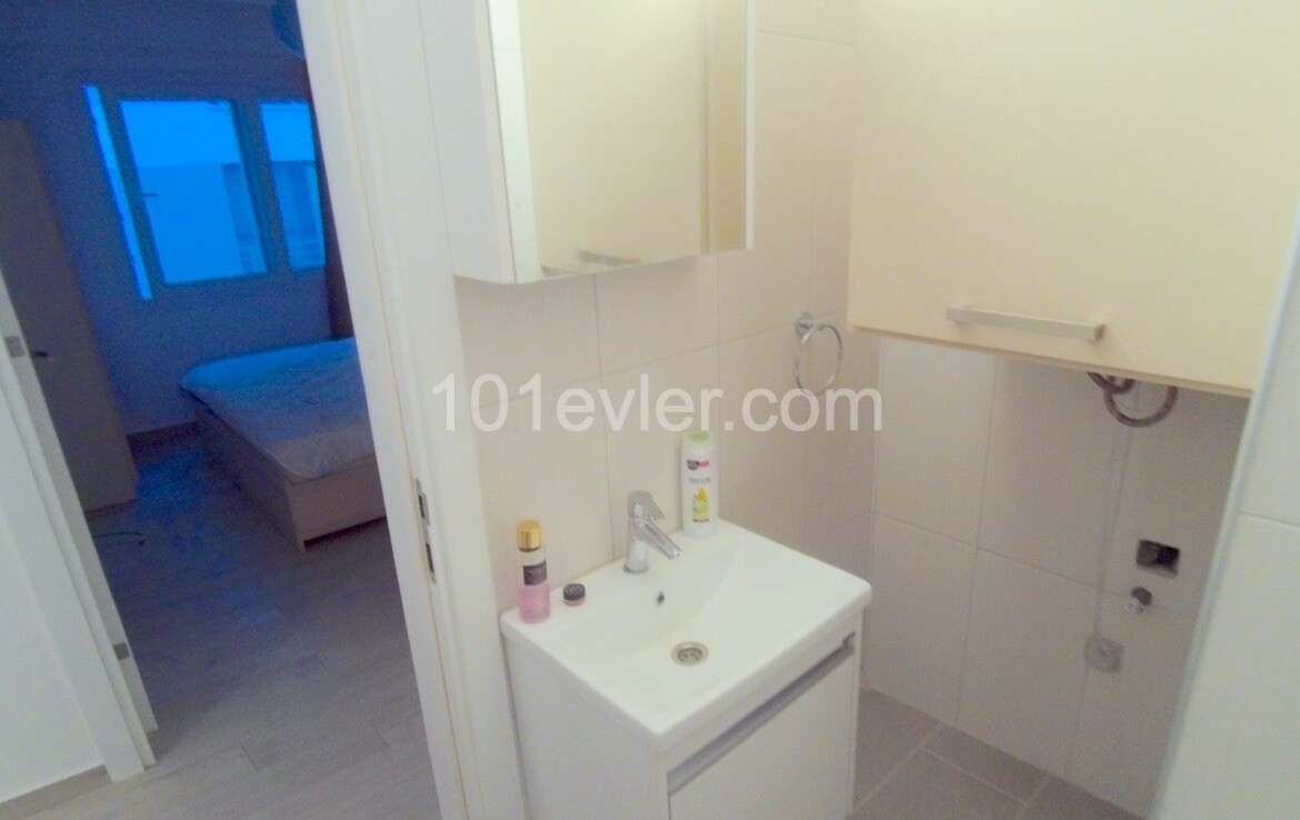 Flat To Rent in Girne Merkez, Kyrenia