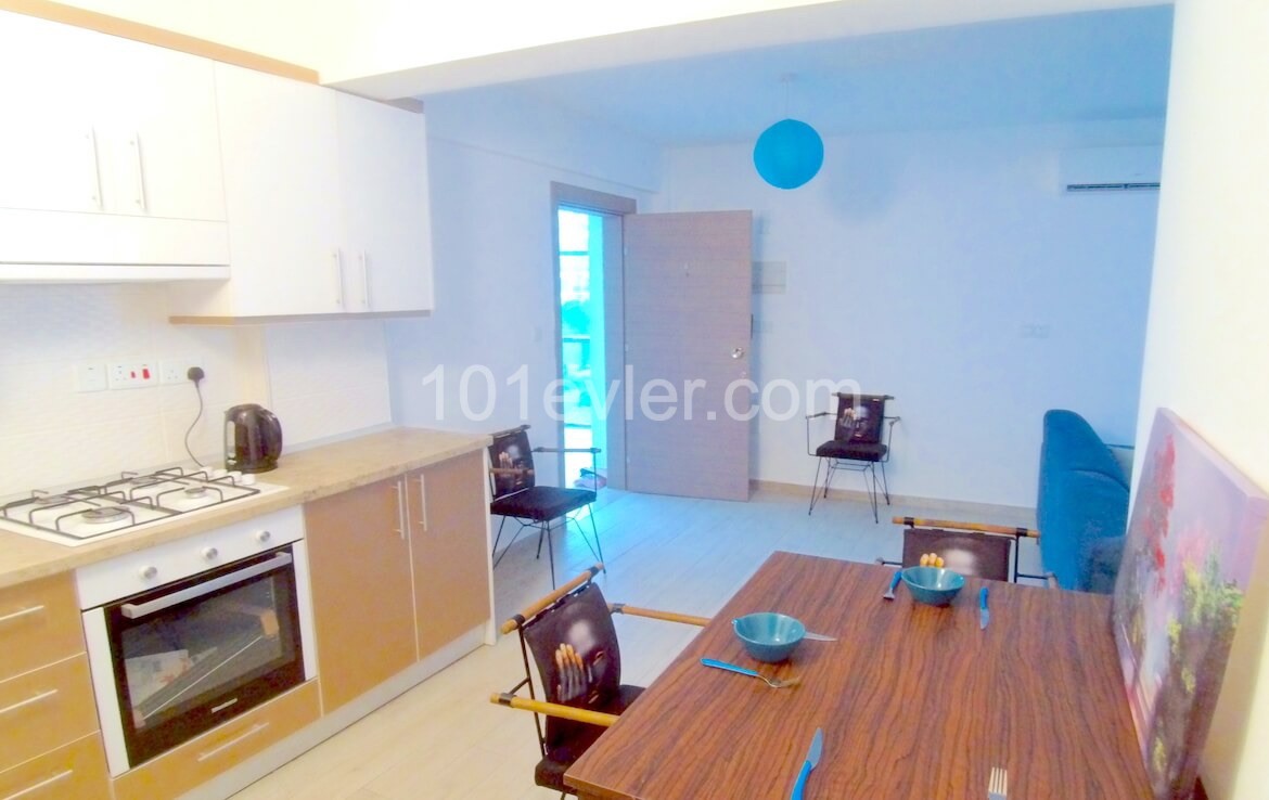 Flat To Rent in Girne Merkez, Kyrenia