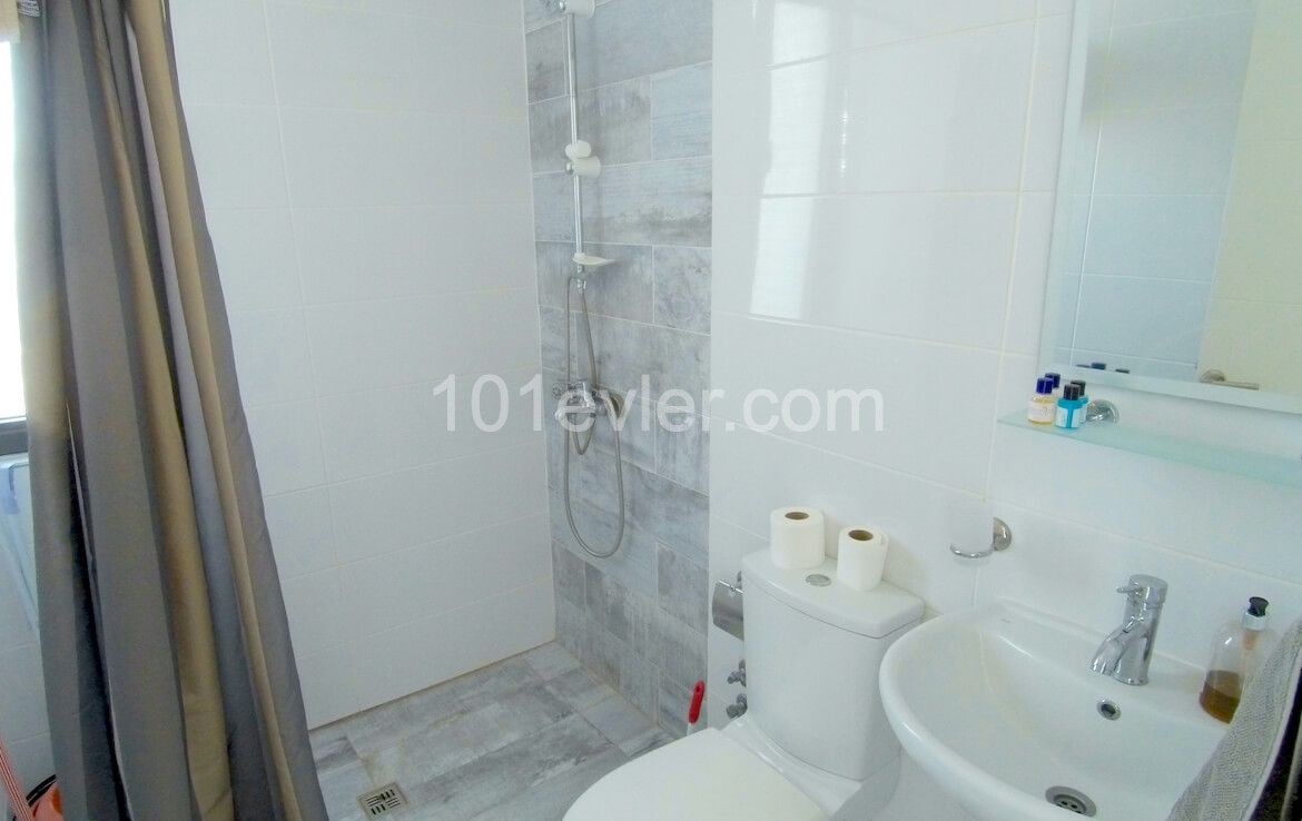 Flat To Rent in Akçay, Guzelyurt