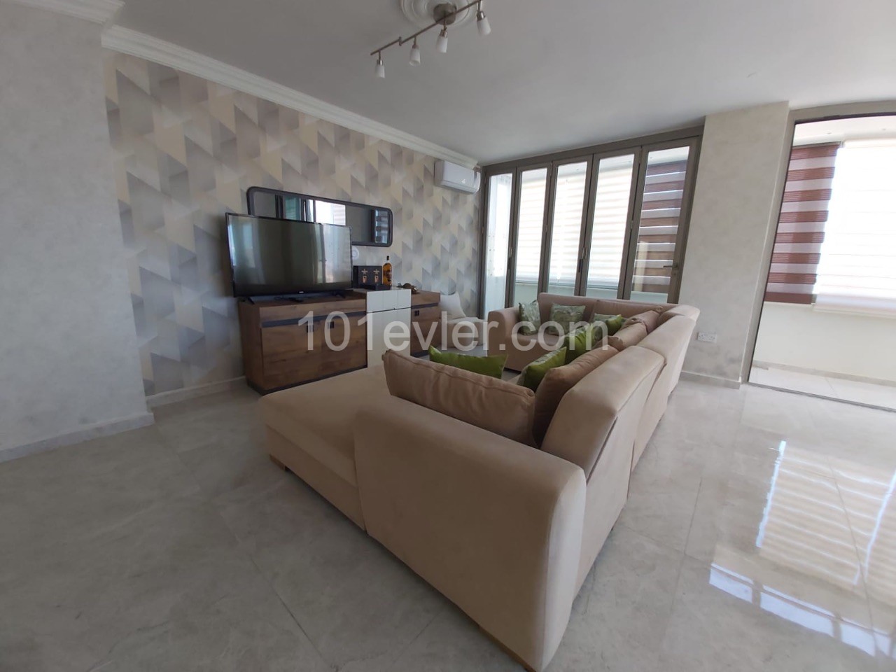 3+1 For best offer in Kyrenia, City center