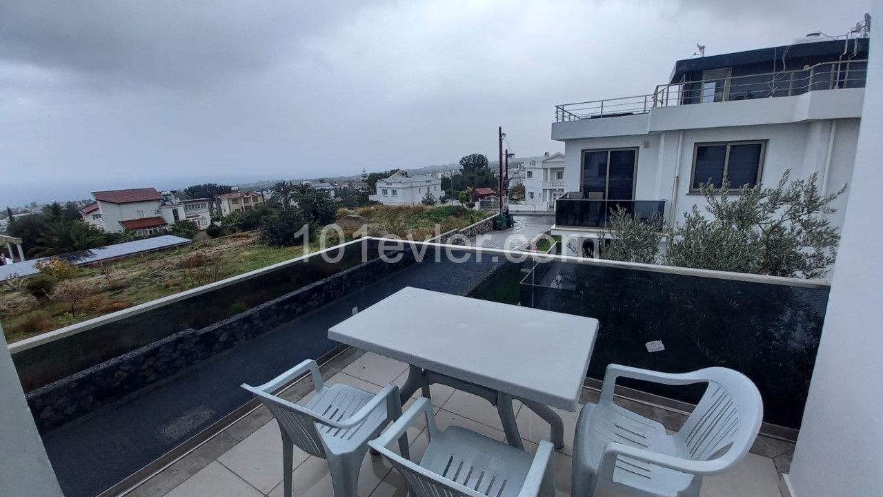 2+1 Modern home for rent in Kyrenia