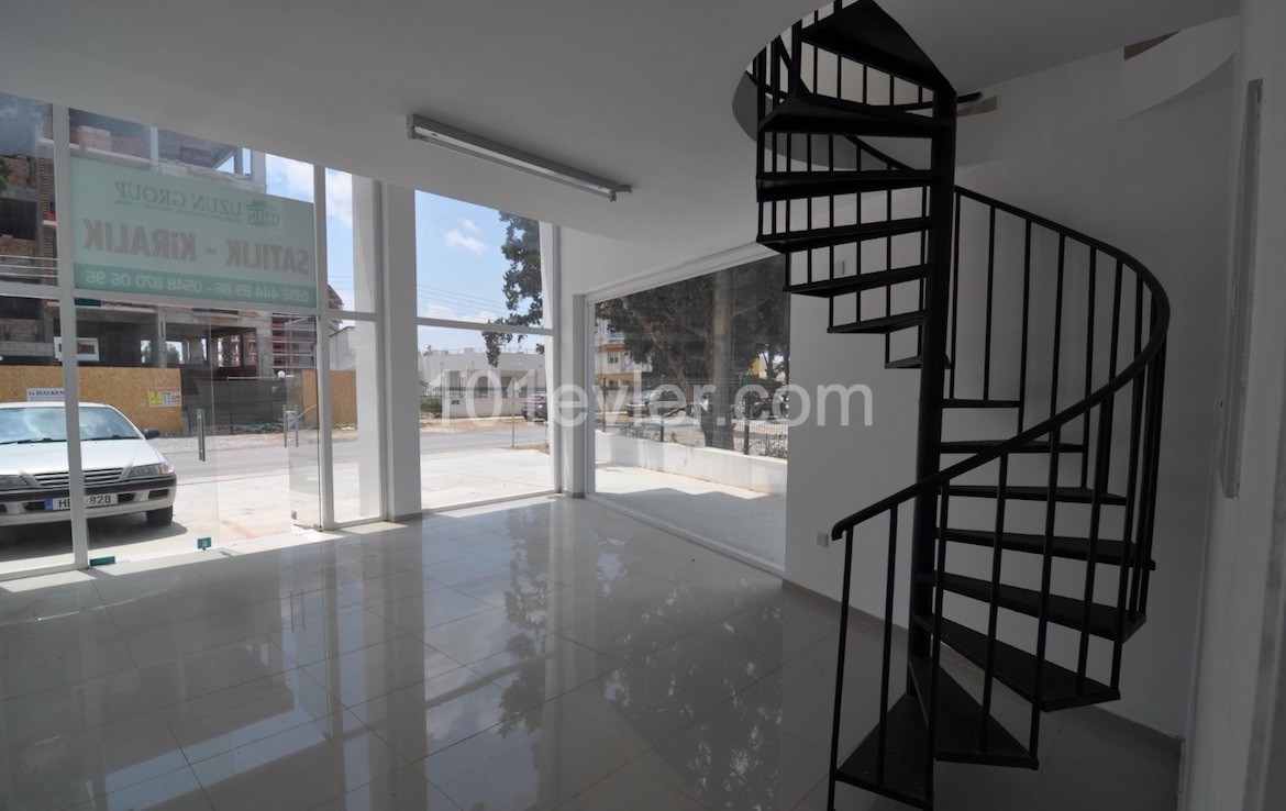 SC-015 Commercial property in the center of Famagusta