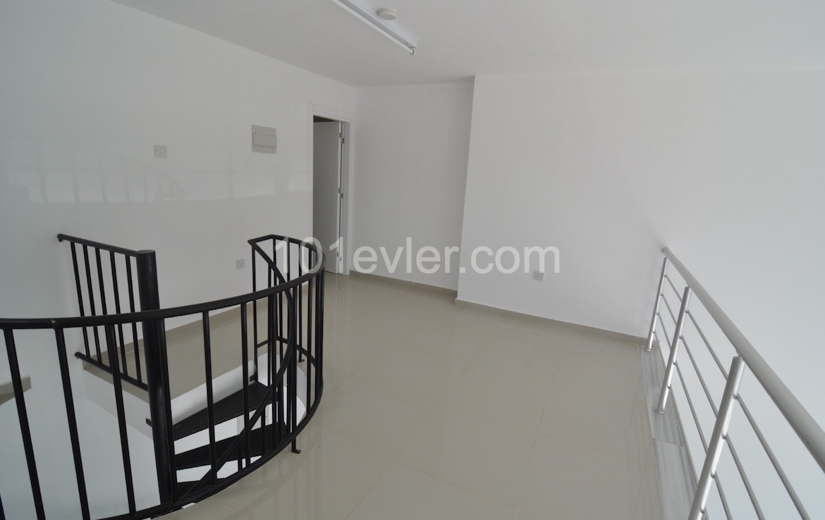 SC-015 Commercial property in the center of Famagusta