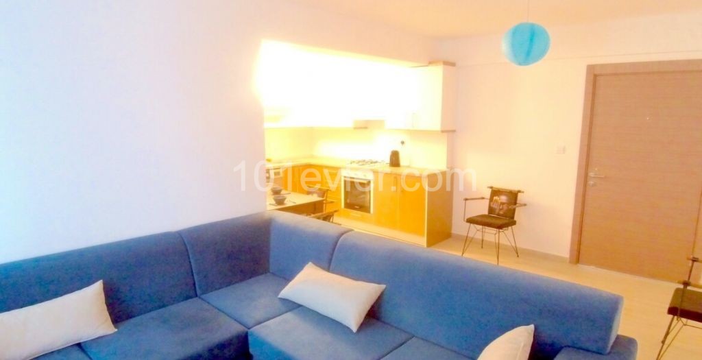 SA-295 Apartment in the very center of Girne