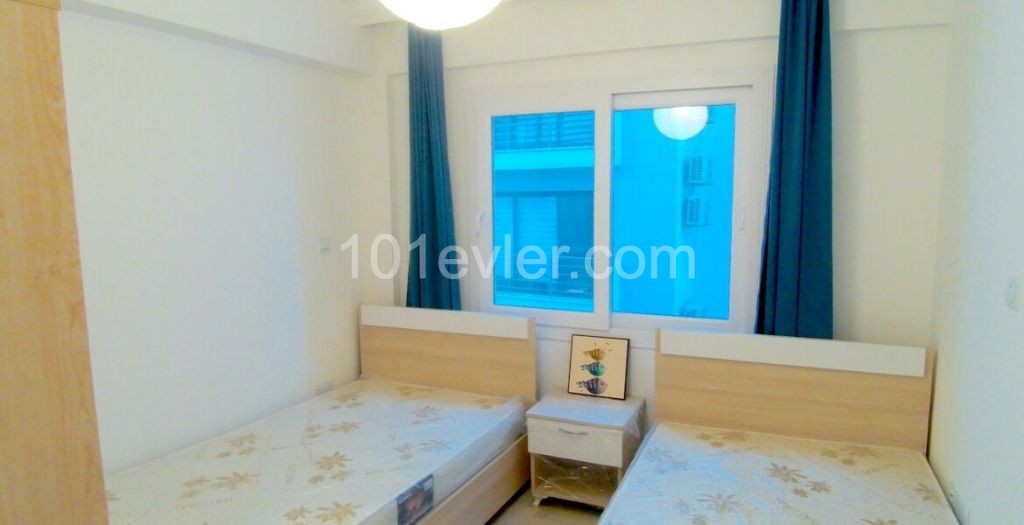 SA-295 Apartment in the very center of Girne