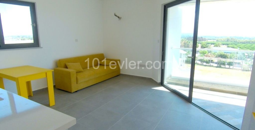 SA-136 Furnished apartment on the beach