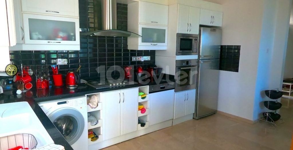 SV-3122 Spacious villa in Alsancak