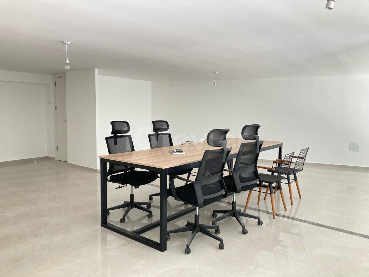 Office Space in Cc Tower Complex