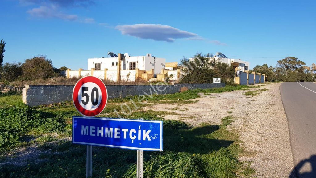 Вилла Продается in Mehmetçik, Искеле