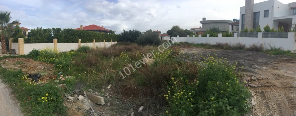 Residential Zoned Plot For Sale in Ozanköy, Kyrenia