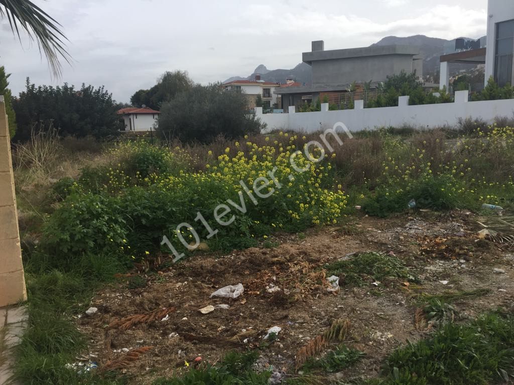 Residential Zoned Plot For Sale in Ozanköy, Kyrenia