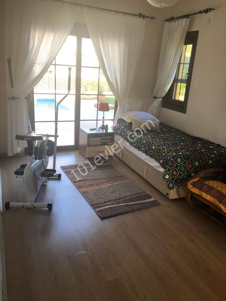 VILLA FOR RENT İN KRYENIA ALSANCAK