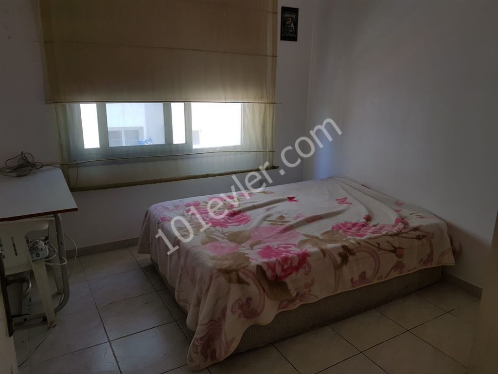 GİRNE MERKEZ DE SATILIK 3+1 DAİRE