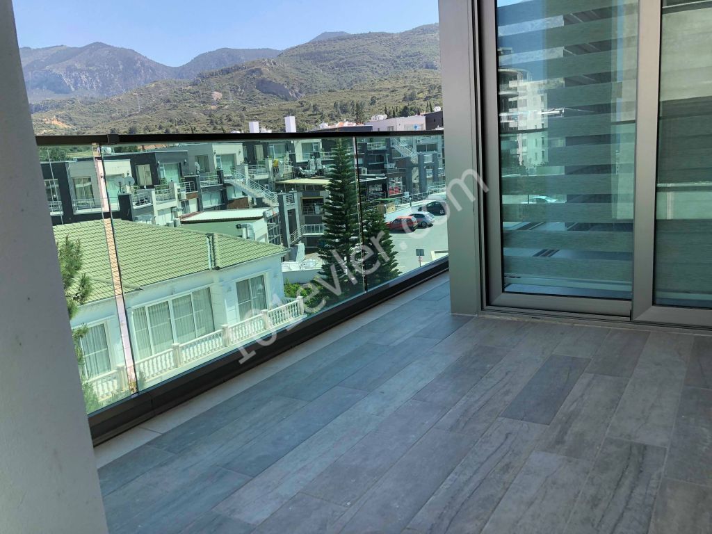 Penthouse Mieten in Girne Merkez, Kyrenia