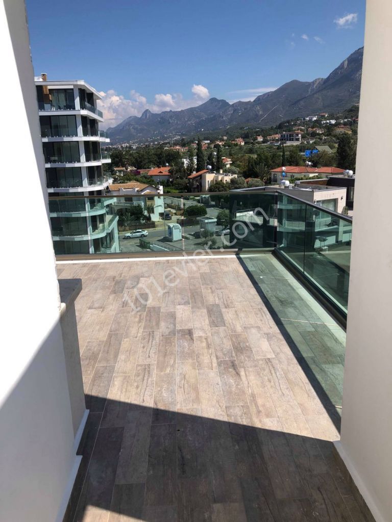 Penthouse Mieten in Girne Merkez, Kyrenia